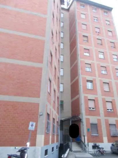 Immagine per Stabile - Palazzo in asta a Milano via Val Lagarina 69
