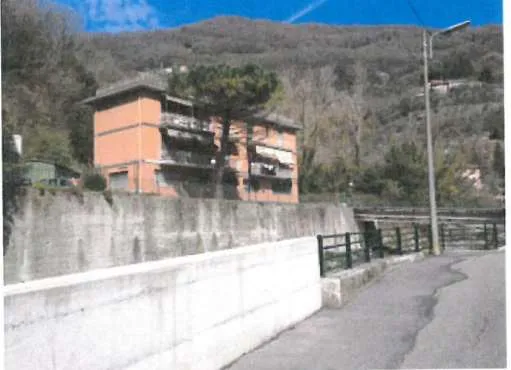 Immagine per Appartamento in asta a Genova via Rio Torbido 31 A/4