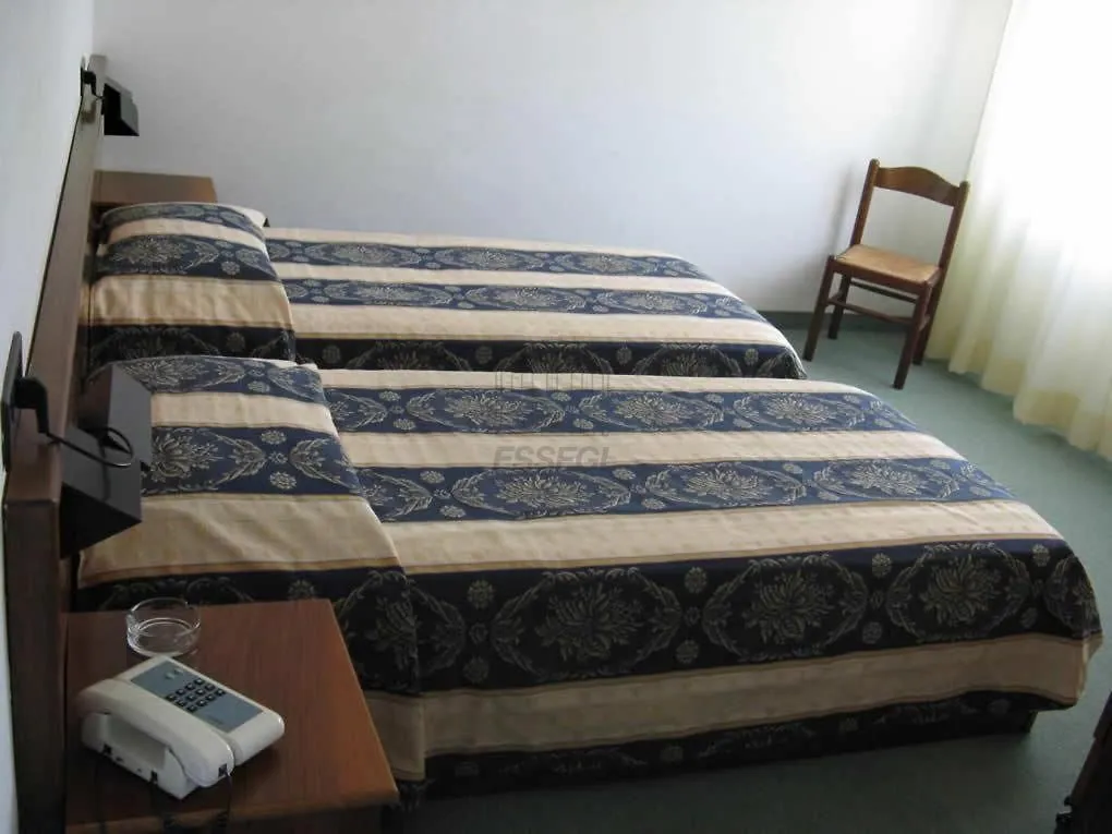 Immagine per Albergo in vendita a Lucca viale Giovanni Pacini 115