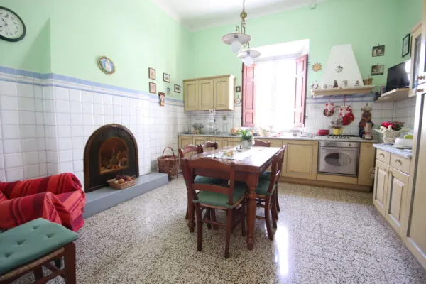 Villa via Traversa Di Parezzana 1, Capannori
