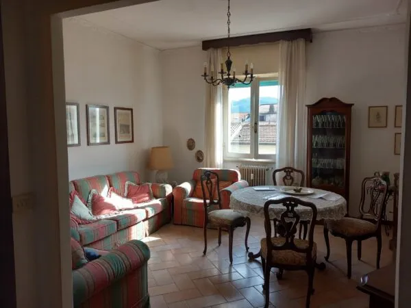 Quadrilocale via Mazzini 50, Sarzana