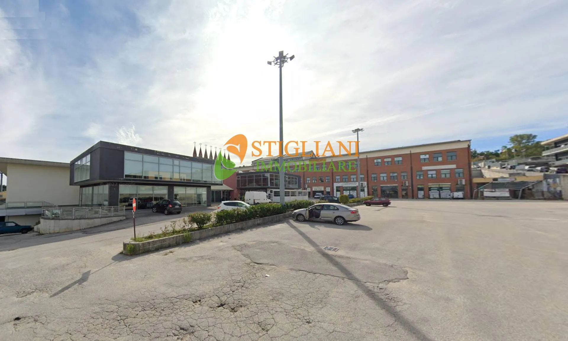 Immagine per Locale Commerciale in vendita a Campobasso Zona Industriale