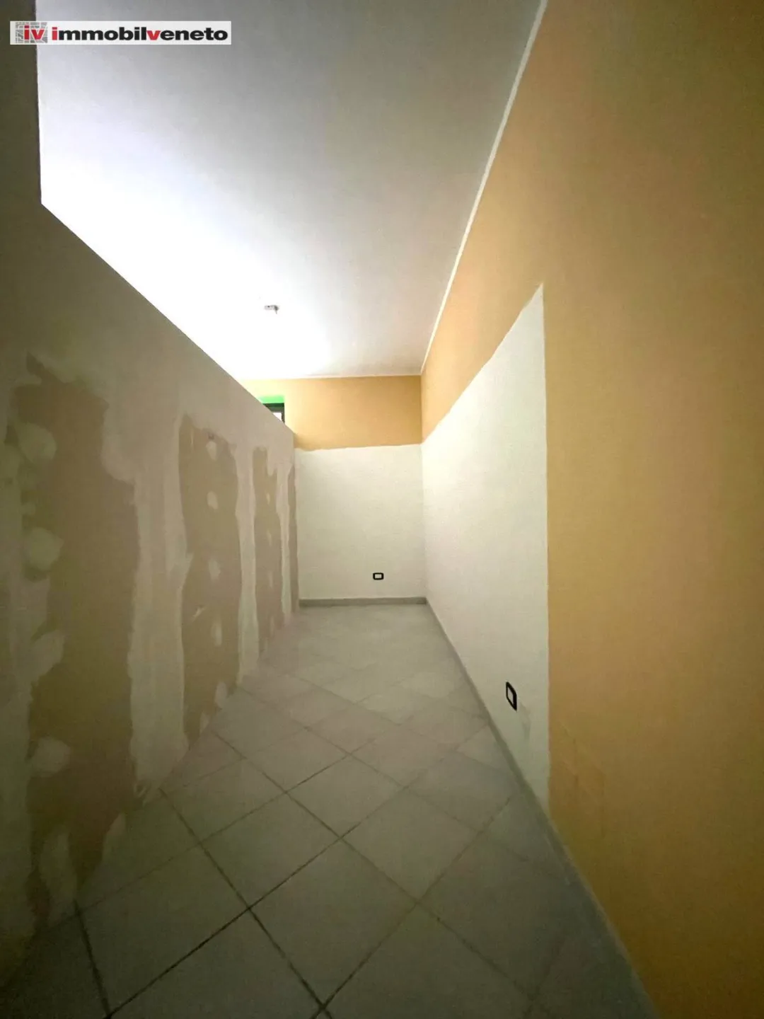Immagine per Negozio in vendita a Lonigo VIA ROMA 52