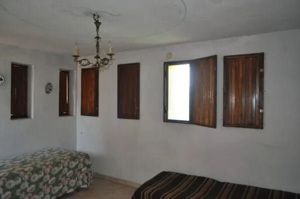 Villa via Provinciale Pellegrino, Varano De' Melegari