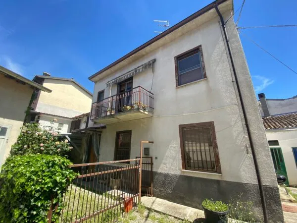 Terratetto via Borgo Costa 4, Montechiarugolo