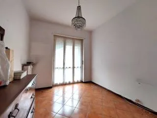 Quadrilocale via Iv Novembre 38, San Mauro Torinese