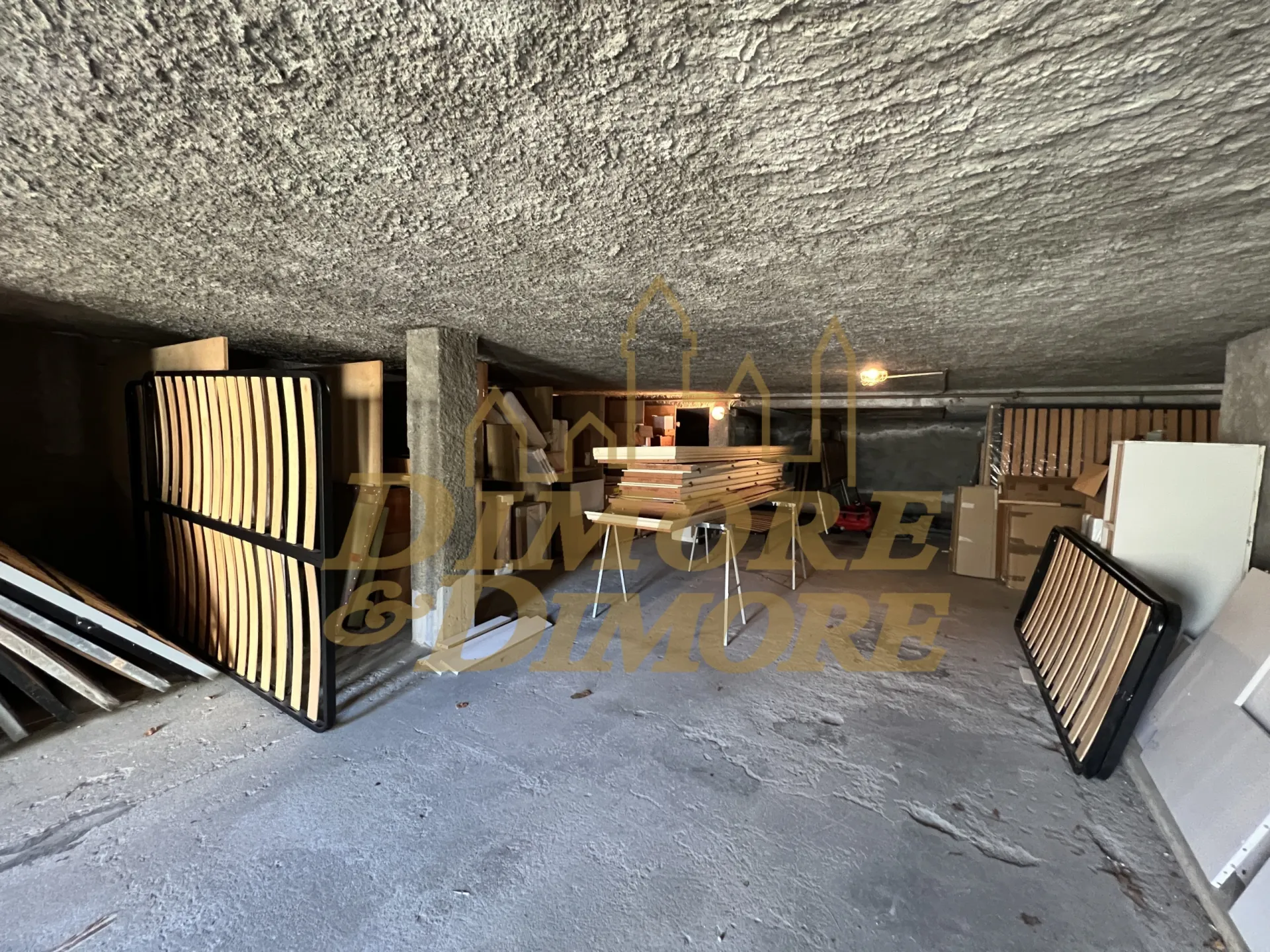 Immagine per Locale commerciale in vendita a Cuveglio via Battaglia San Martino 72