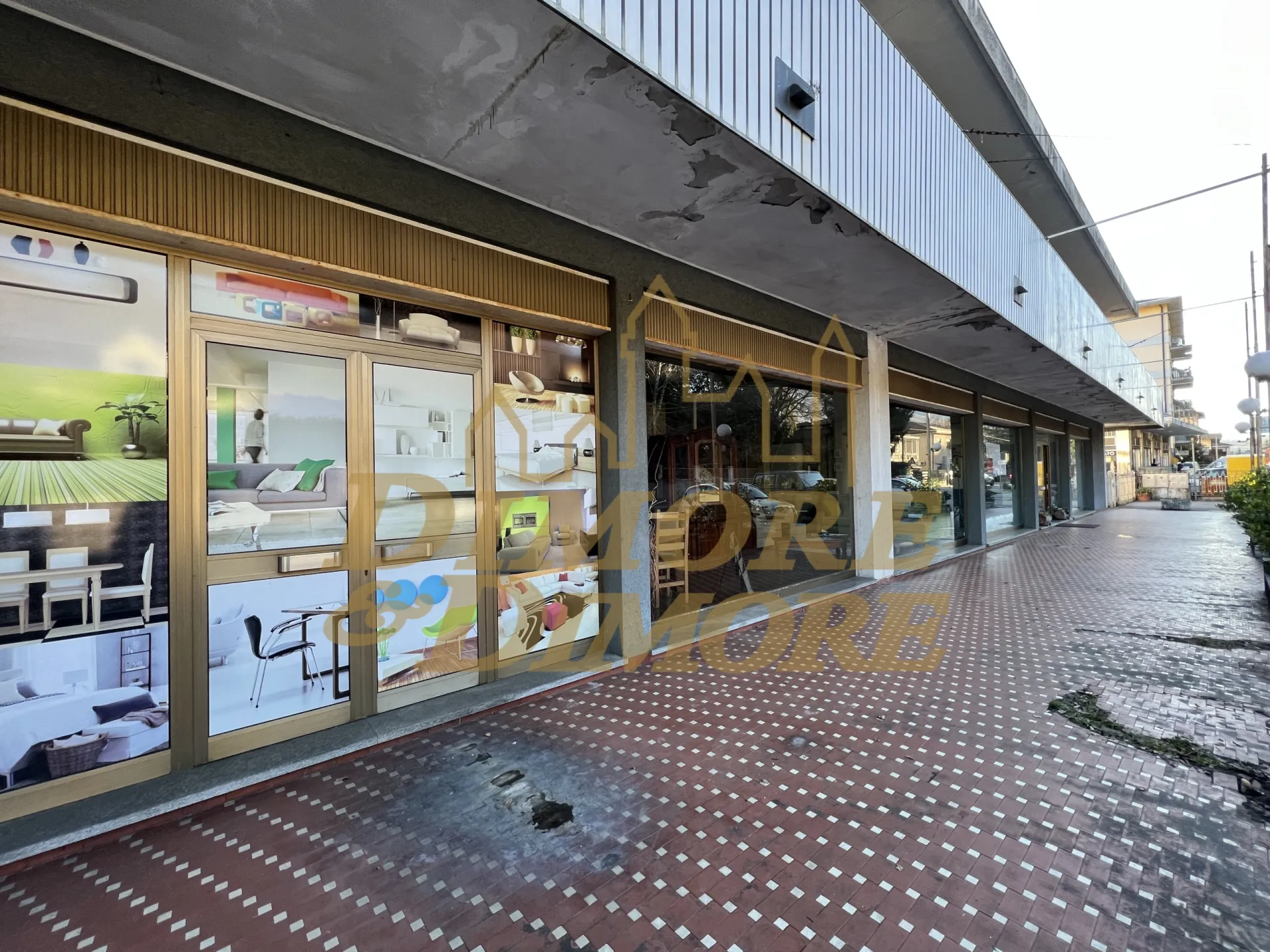 Immagine per Locale commerciale in vendita a Cuveglio via Battaglia San Martino 72