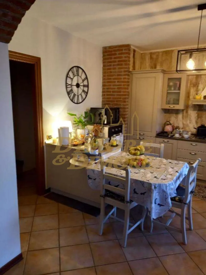 Immagine per Villa in vendita a Dormelletto via Monte Bianco 8