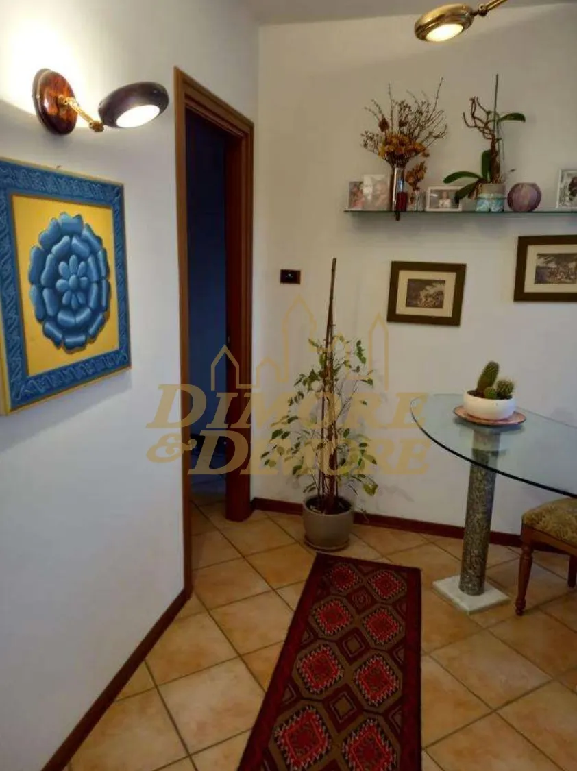 Immagine per Villa in vendita a Dormelletto via Monte Bianco 8