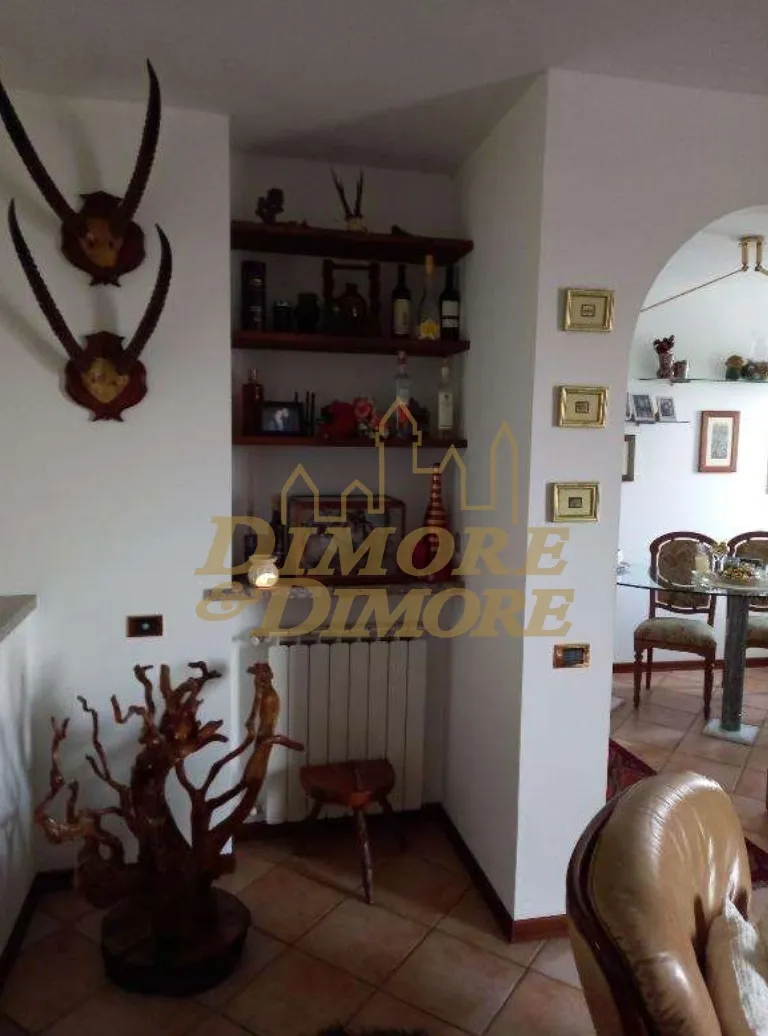Immagine per Villa in vendita a Dormelletto via Monte Bianco 8