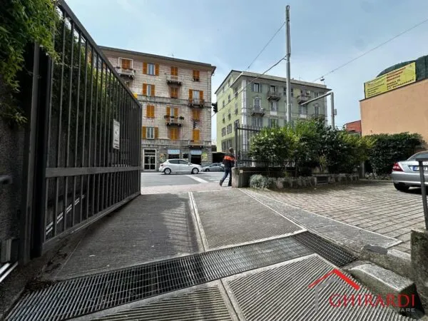 Garage Singolo via Merano 1a, Genova