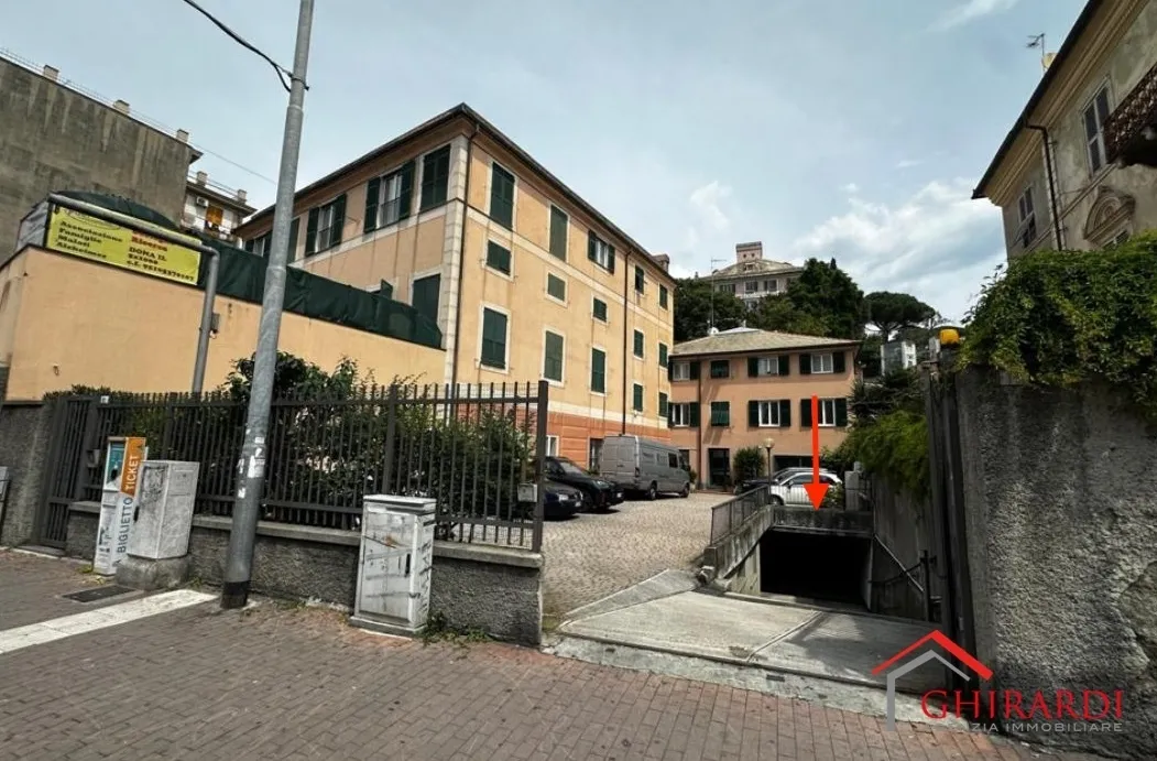 Immagine per Garage Singolo in vendita a Genova via Merano 1A