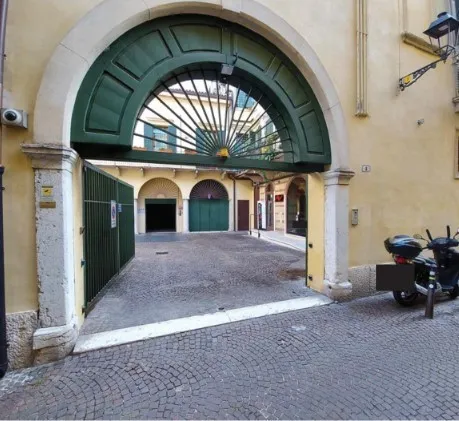 Immagine per Appartamento in asta a Verona via Vicolo Rensi 6