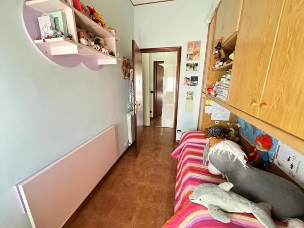 Appartamento via Fratelli Rosselli 58, Luni