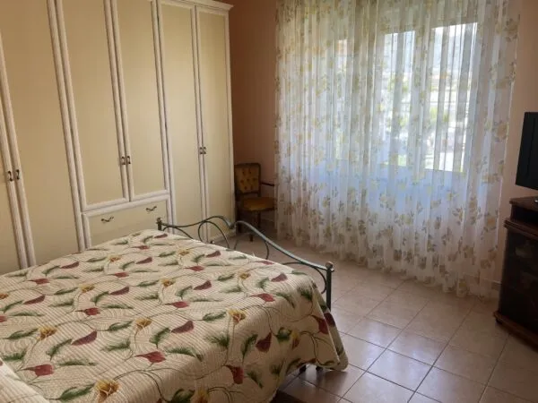 Quadrilocale viale Delle Palme, Taggia