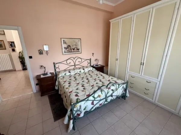 Quadrilocale viale Delle Palme, Taggia