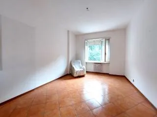 Quadrilocale via Iv Novembre 38, San Mauro Torinese