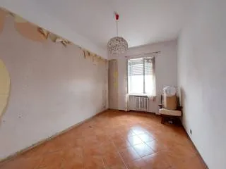 Quadrilocale via Iv Novembre 38, San Mauro Torinese