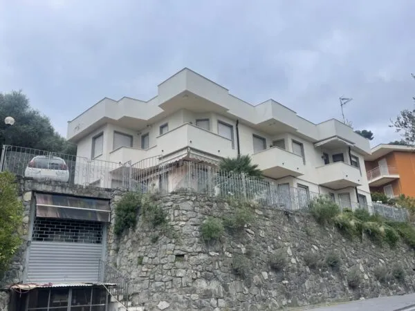 Appartamento San Lorenzo Al Mare