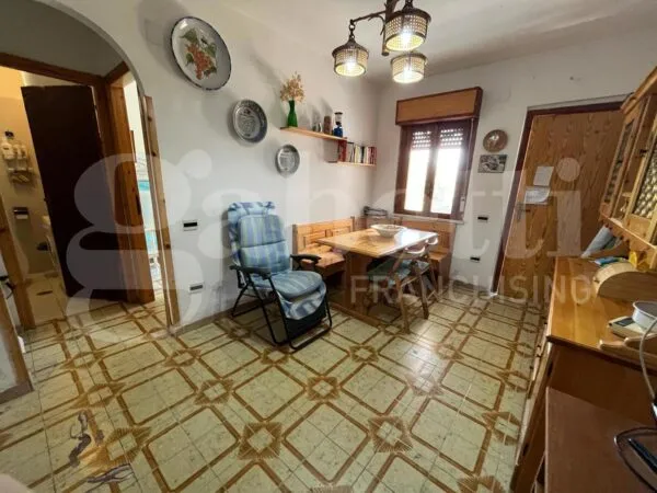 Appartamento via Pitagora 2, Scalea