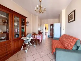 Trilocale corso Giulio Cesare 53, Aurora, Torino