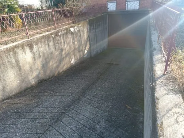 Stabile via Guglielmo Marconi 10, Rivalta Di Torino