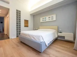 Quadrilocale via Legnano 31, Crocetta, Torino