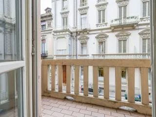 Quadrilocale via Legnano 31, Crocetta, Torino