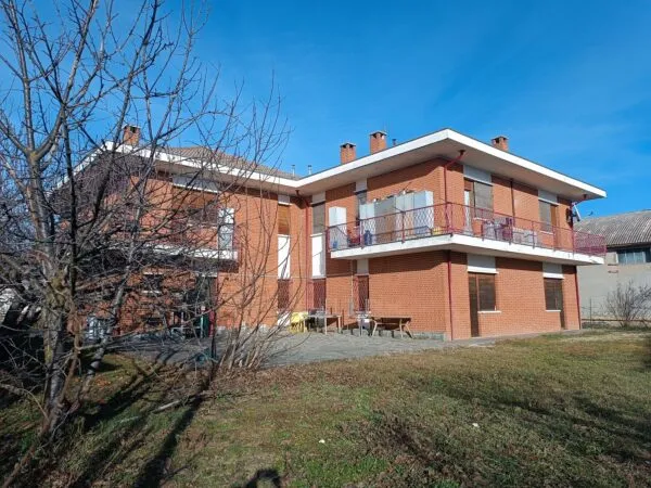 Stabile via Guglielmo Marconi 10, Rivalta Di Torino