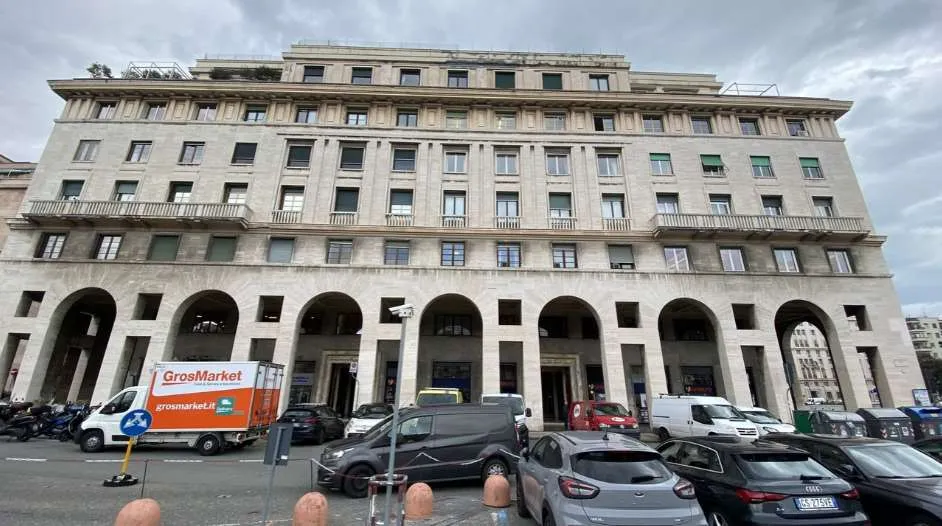 Immagine per Ufficio in asta a Genova piazza Della Vittoria 12