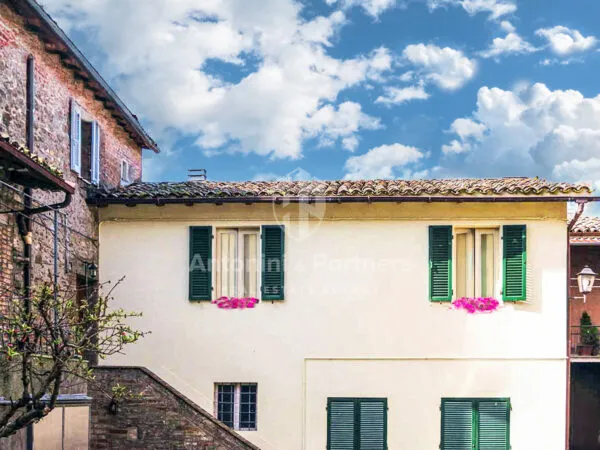 Trilocale via Vocabolo Santi Deu, Todi