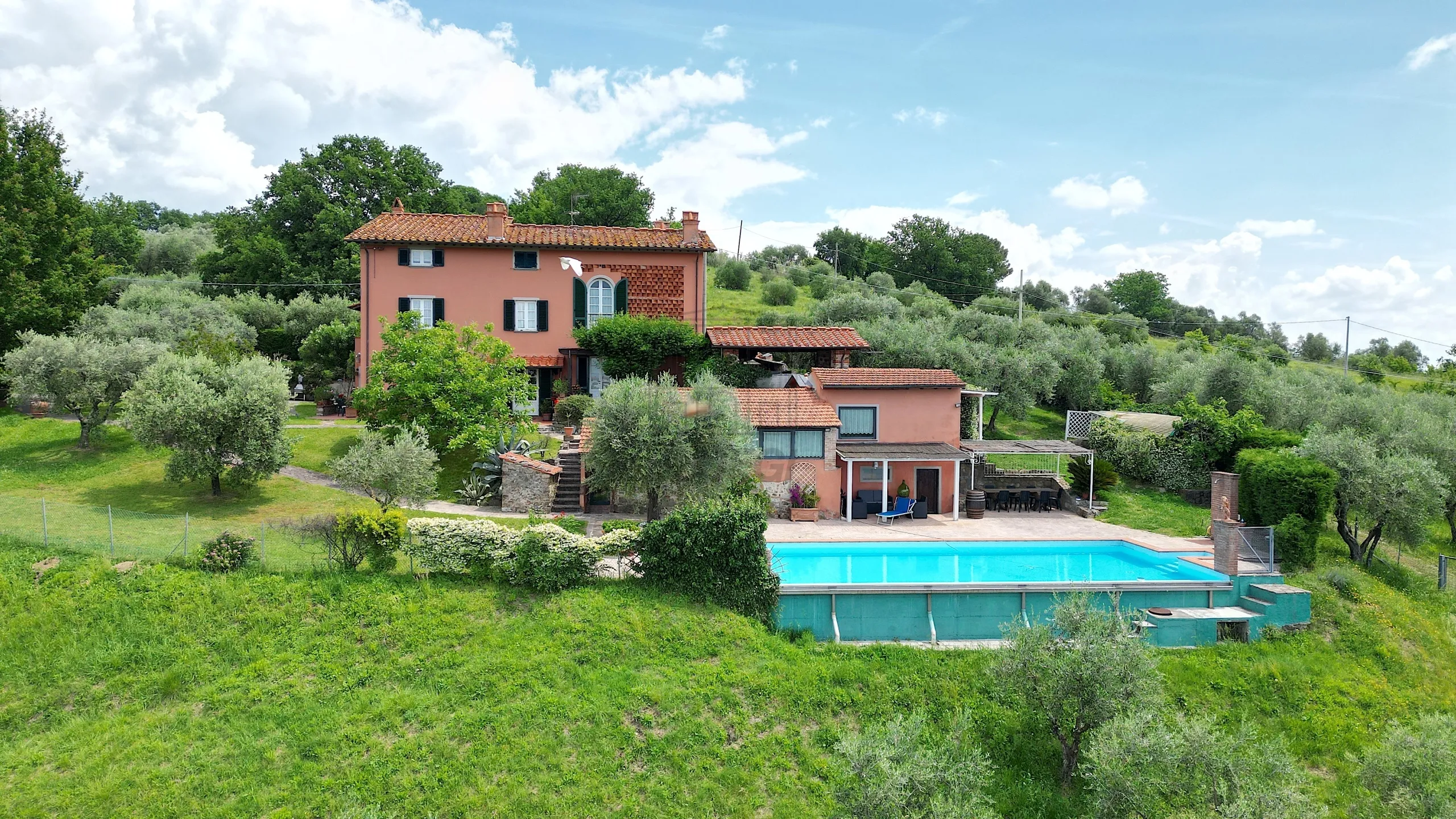 Immagine per Casale in vendita a Lucca via Pieroni
