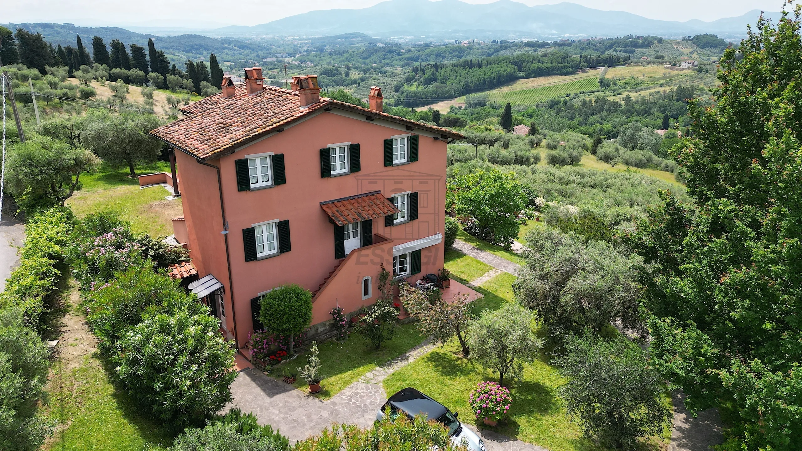 Immagine per Casale in vendita a Lucca via Pieroni