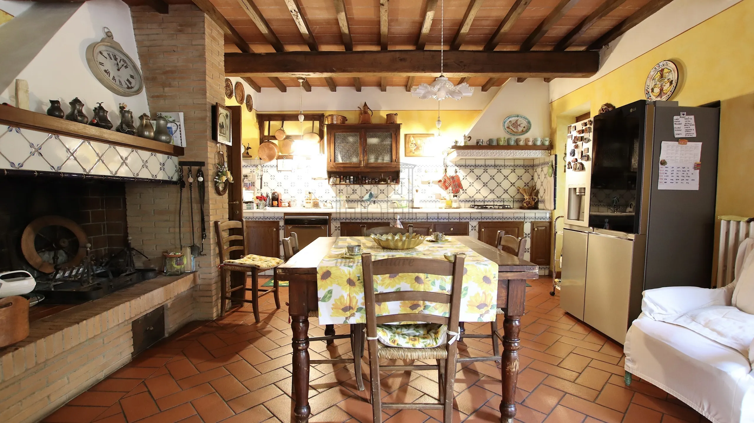 Immagine per Casale in vendita a Lucca via Pieroni