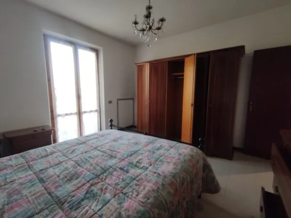 Villa Trifamiliare via Ugo La Malfa 38, Santa Maria Nuova
