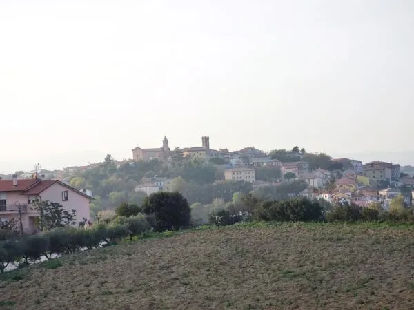 Villa Trifamiliare via Ugo La Malfa 38, Santa Maria Nuova