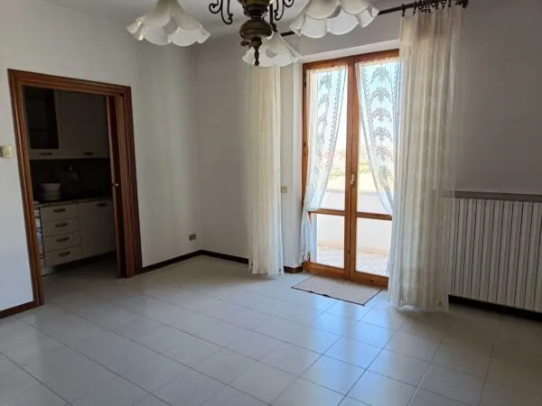 Villa Trifamiliare via Ugo La Malfa 38, Santa Maria Nuova