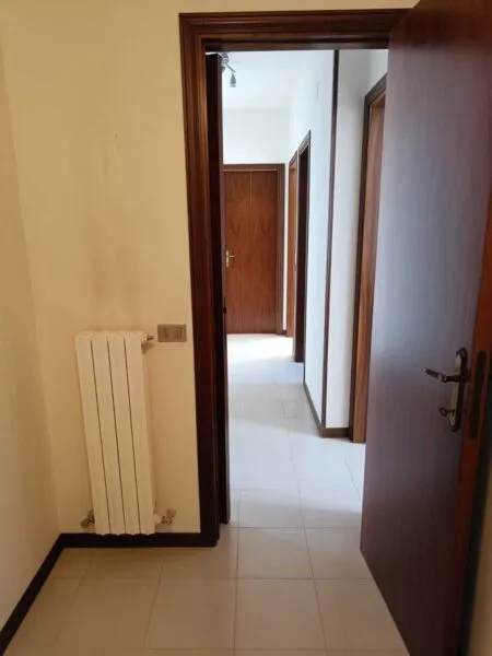 Villa Trifamiliare via Ugo La Malfa 38, Santa Maria Nuova