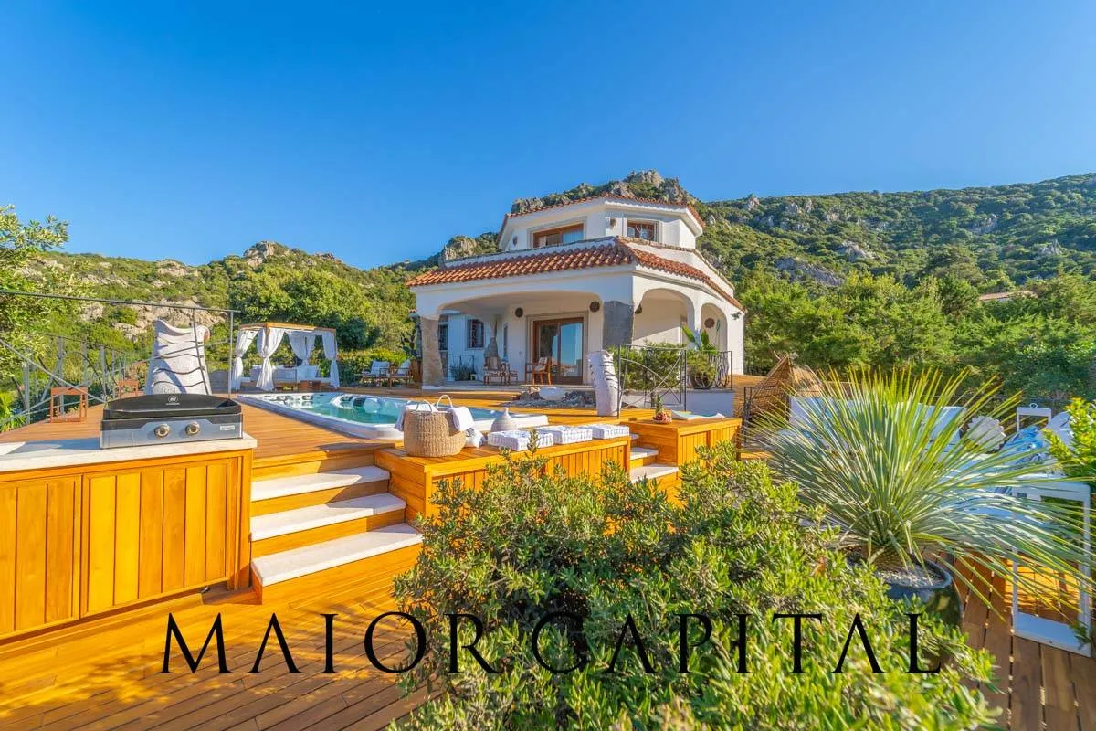 Immagine per Villa in vendita a Arzachena Pantogia località