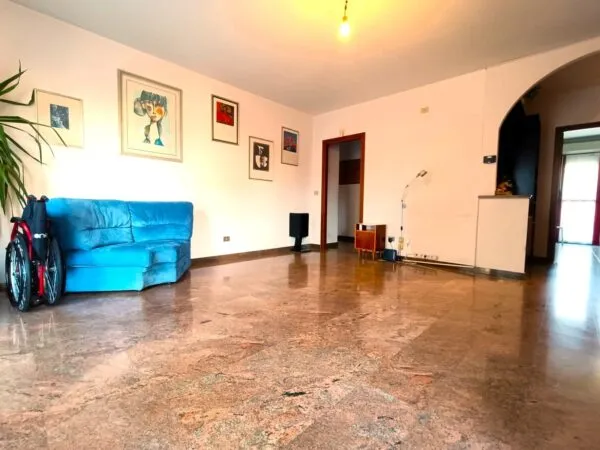 Appartamento via Villarbasse 32, Torino