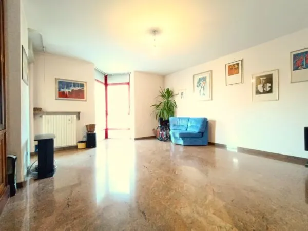 Appartamento via Villarbasse 32, Torino