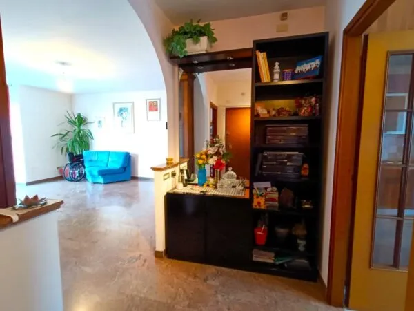 Appartamento via Villarbasse 32, Torino