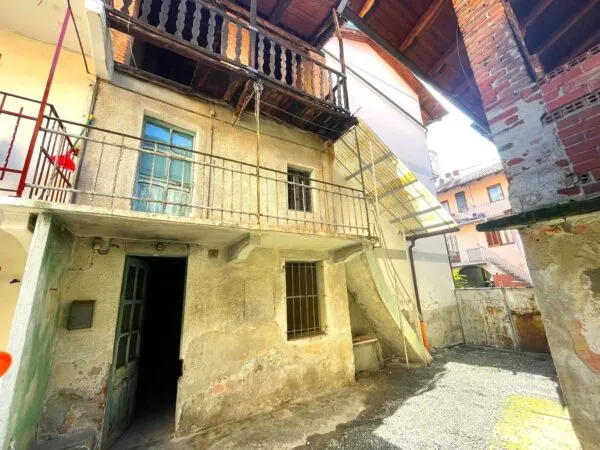 Porzione Di Casa piazza Castello 30, Ciriè