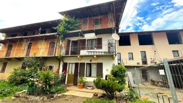 Terratetto via Parrocchia 45, Grosso