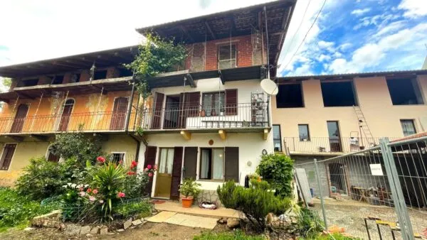 Terratetto via Parrocchia 45, Grosso