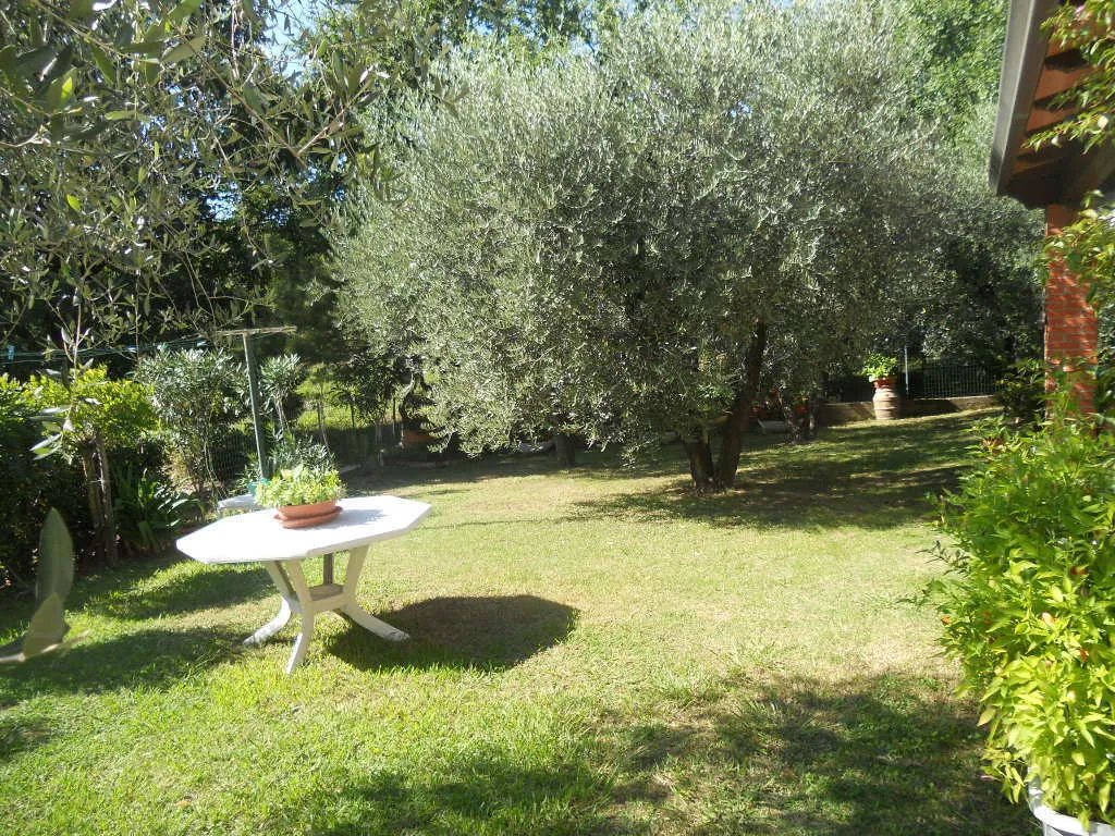 Immagine per casa semindipendente in vendita a Castelnuovo Magra via Carbone 13