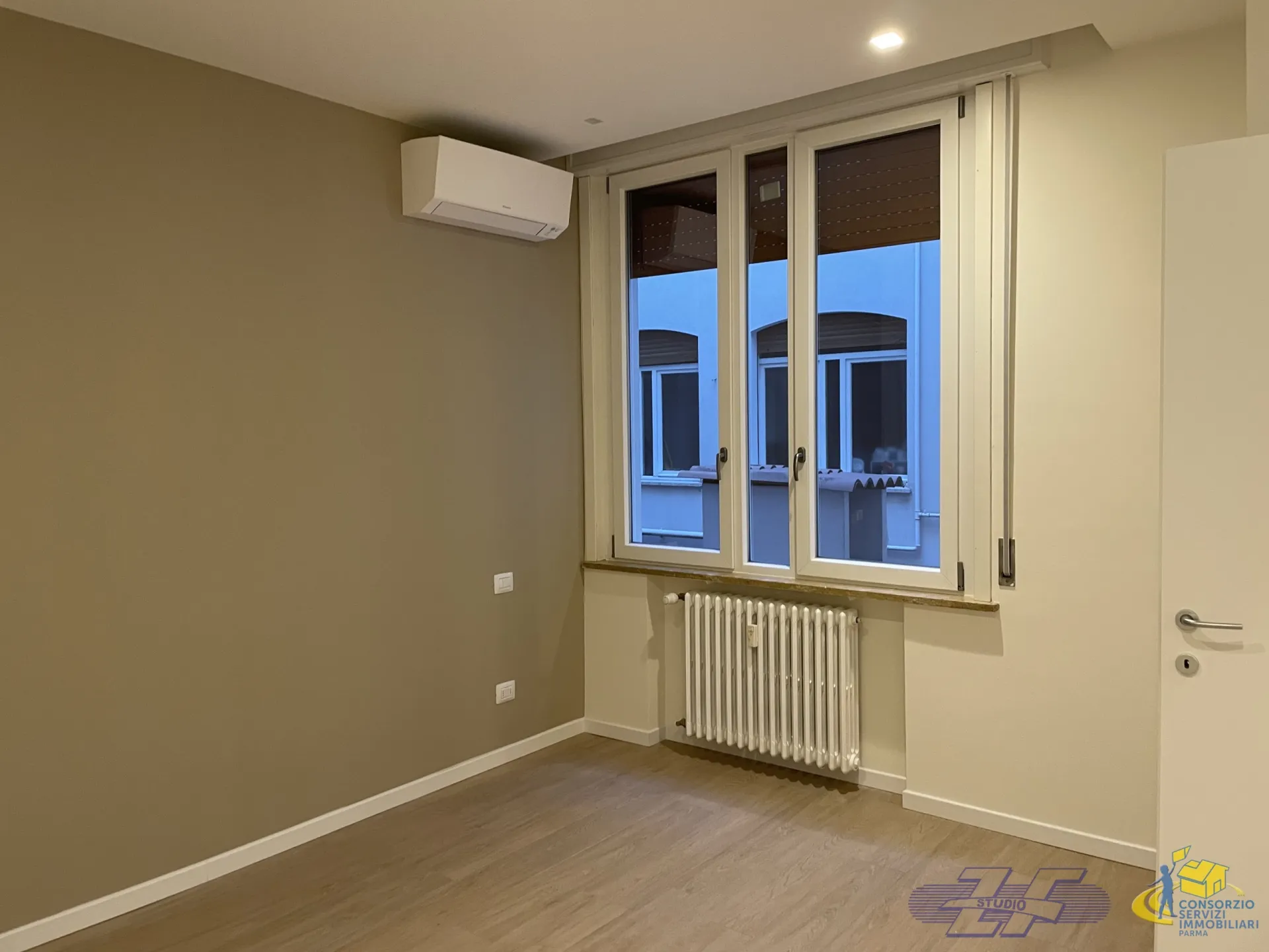 Immagine per Bilocale in affitto a Parma via Borgo Regale 21