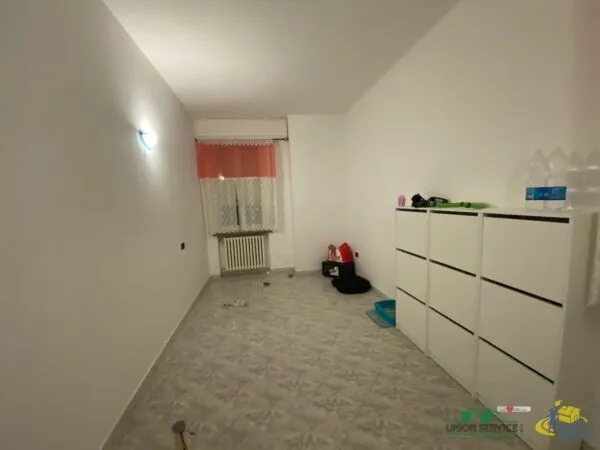 Trilocale via Corridoni, Medesano