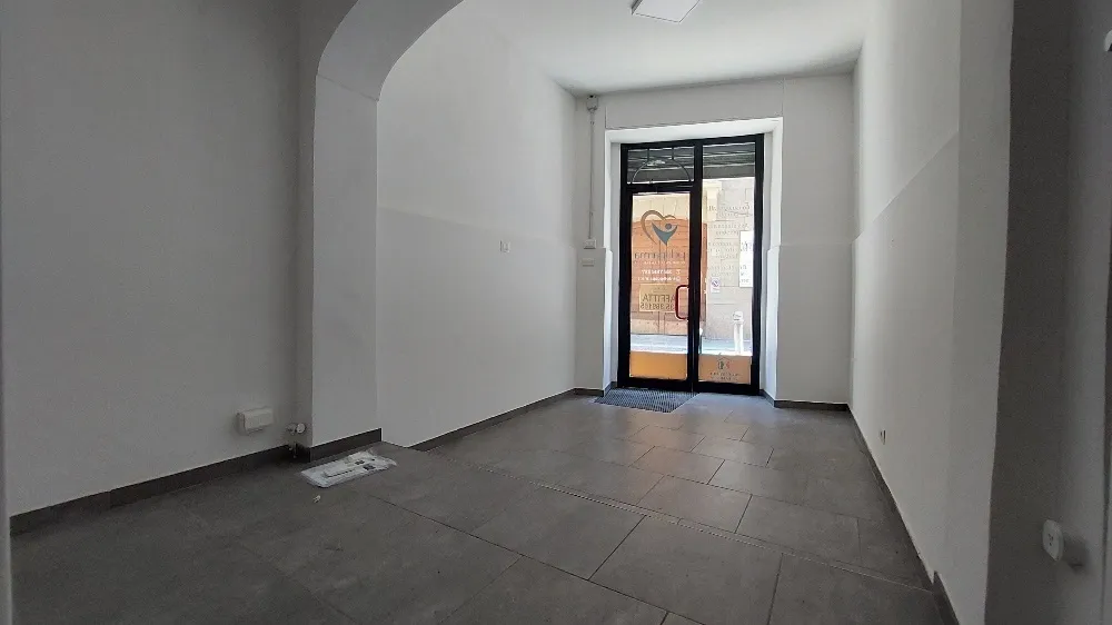 Immagine per Locale commerciale in affitto a Parma strada Xxii Luglio 5